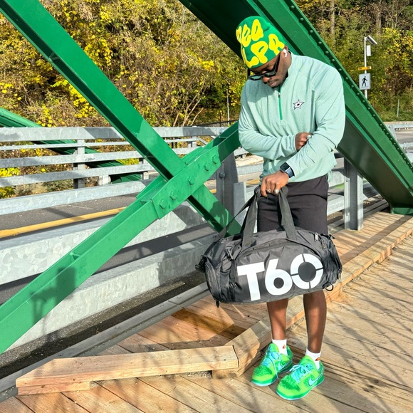 LEVEL WEAR “2 Dallas Stars Orion Icon Mantra”
Color: Green 
Size L
Chest: 42-44 - Picture 4 of 5